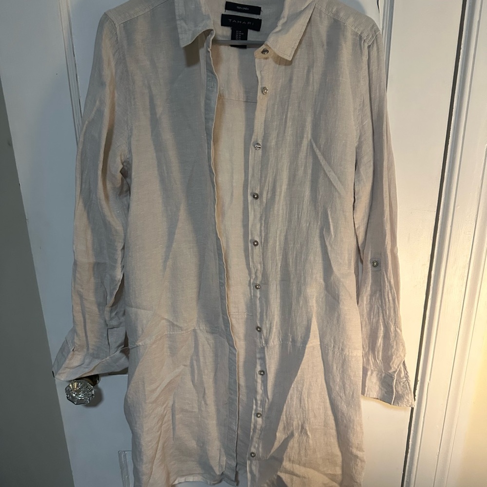 Tahari Women's Cream Button Down Shirt